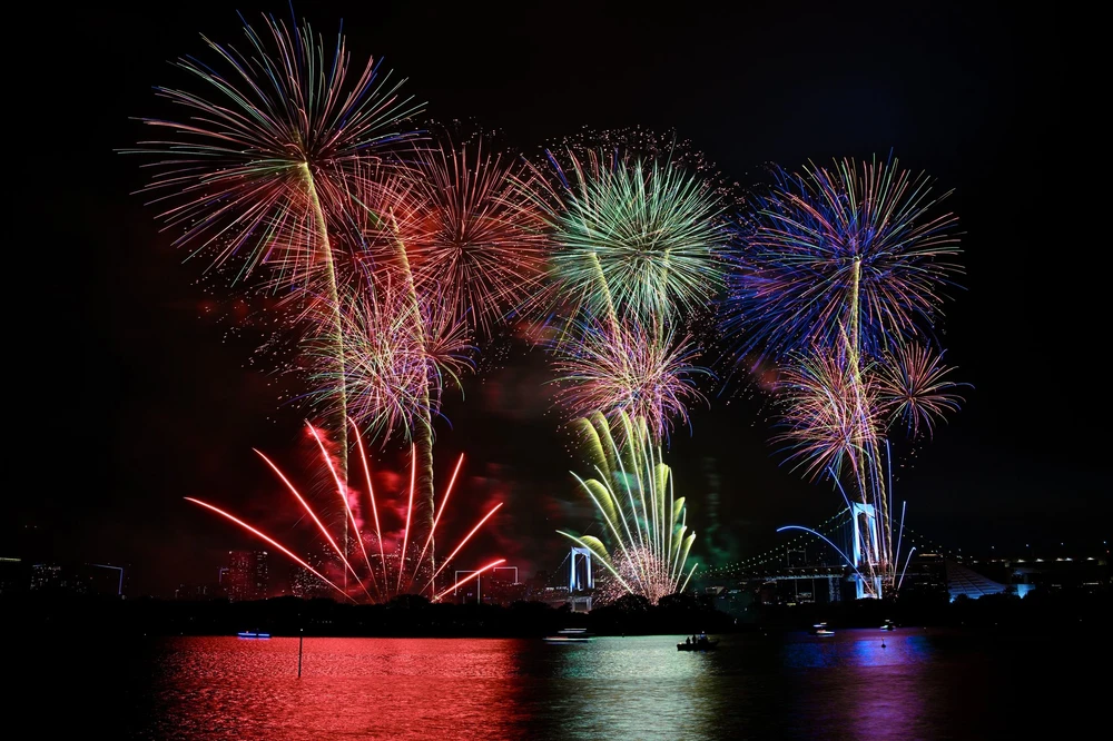 Odaiba Fire Flowers